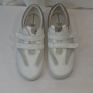 Grasshoppers Pure Comfort Stretch Plus Cushion Shoes Size 6.5M Quilted Footbed